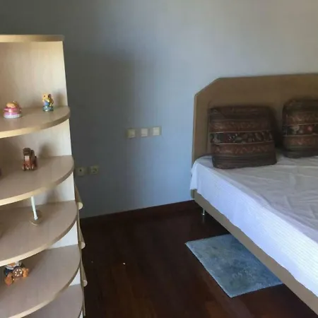 Azure Retreat شقة