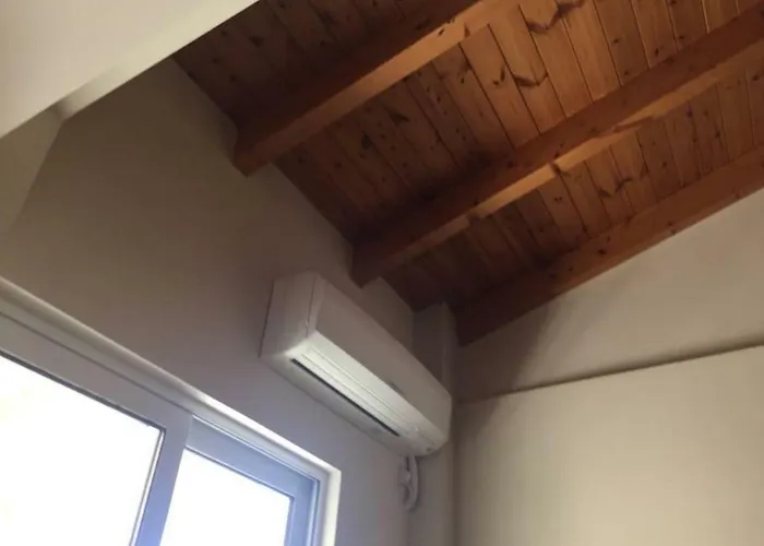 Azure Retreat アパート ルートラキ